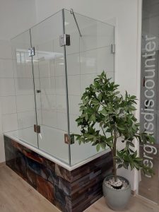 Badewannenverglasung_mit_Digitaldruck